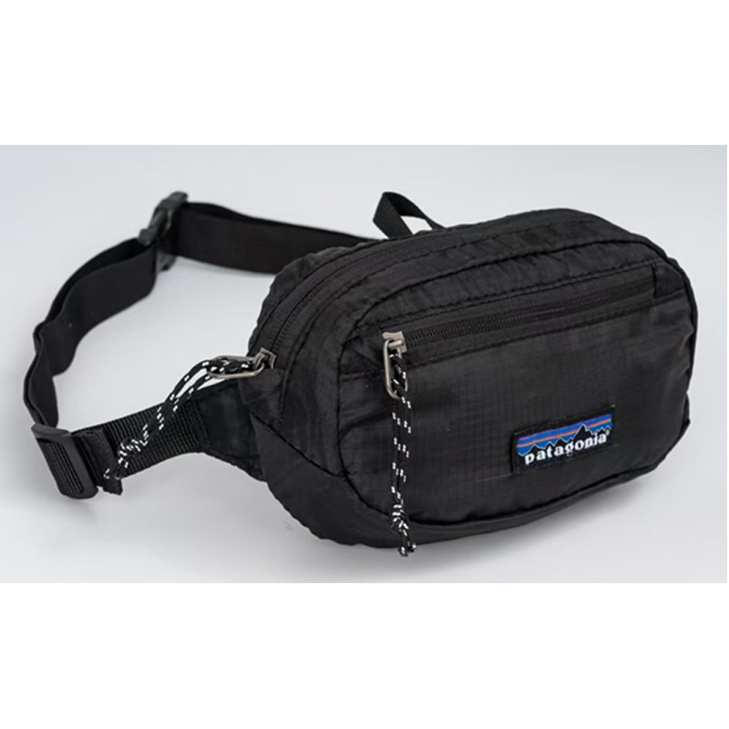 Breathback bag chest bag can be equipped with mobile phone mobile power supply